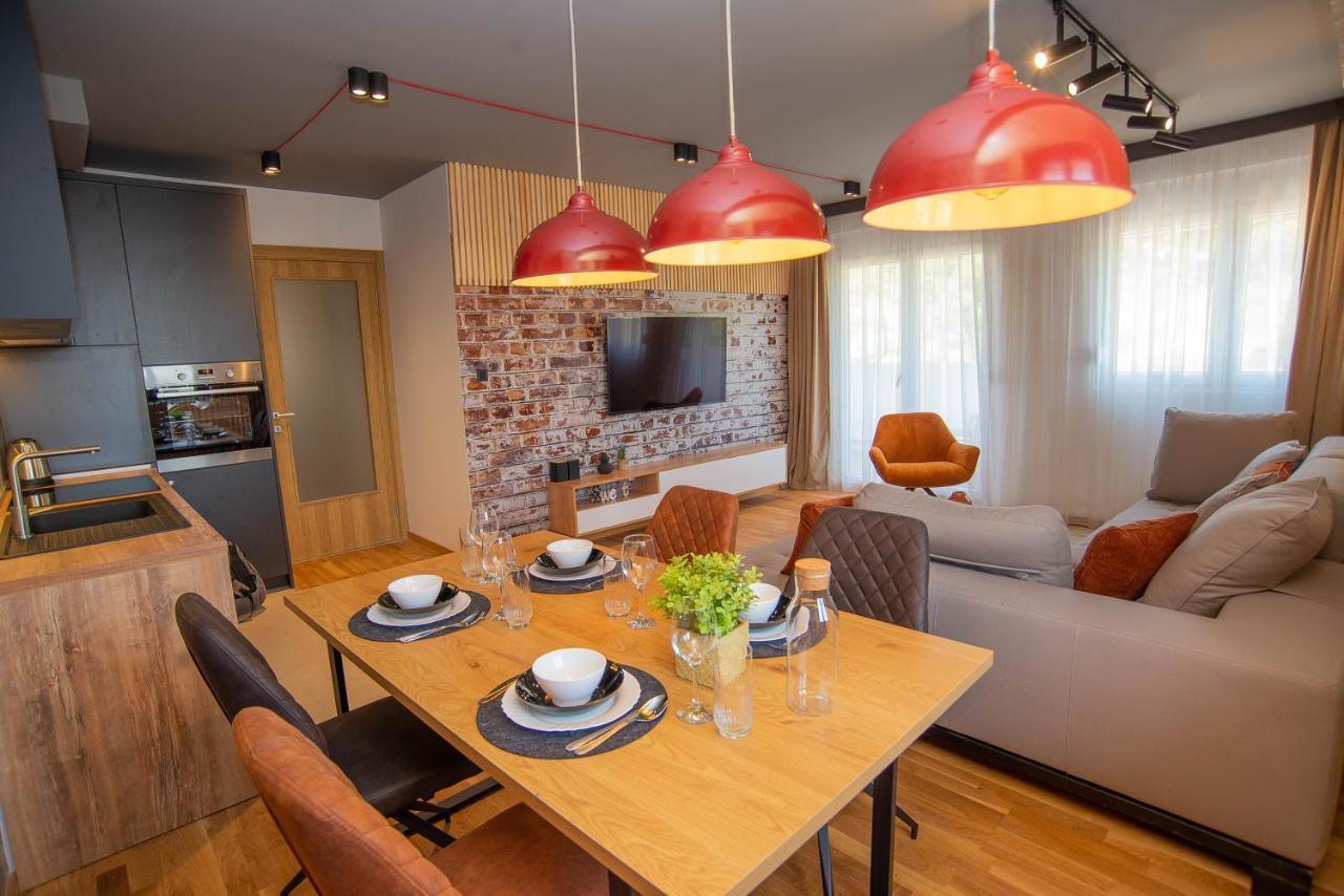 Stylish Two Bedroom Apartment At Ljubovic-Hill Park Podgorica Exterior foto