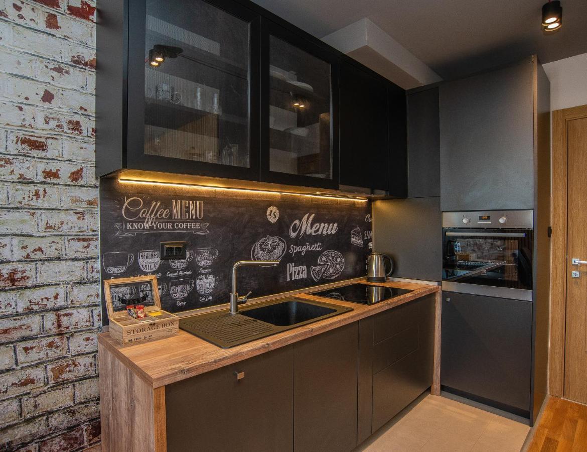 Stylish Two Bedroom Apartment At Ljubovic-Hill Park Podgorica Exterior foto